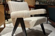 Easy lounge armchair ( new in box )