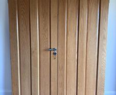 Solid oak double doors - 60 inch