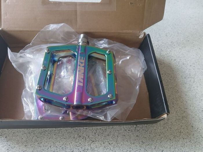 Mtb pedals Tanke