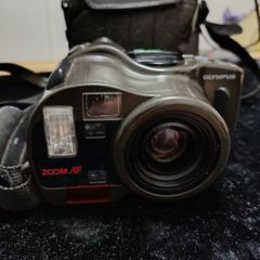 Olypus AZ-330 Classic Super-Zoom 35mm AF Camera