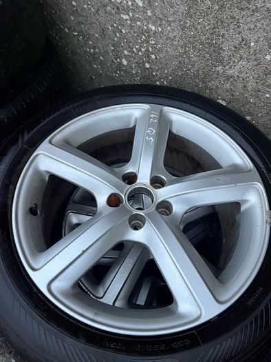Alloy wheels - various types and sizes