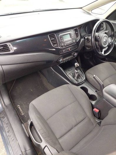 2014 Kia Carens