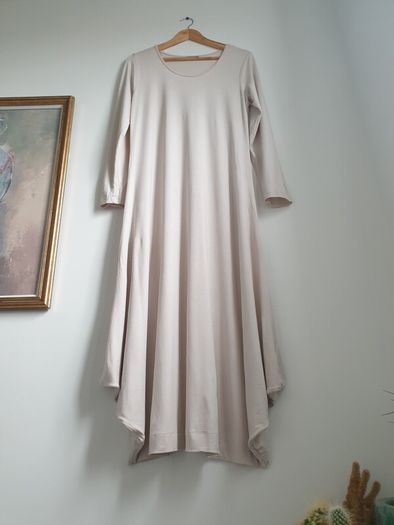 Naya Dress Size 3