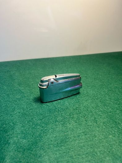 Vintage Ronson Varaflame Working
