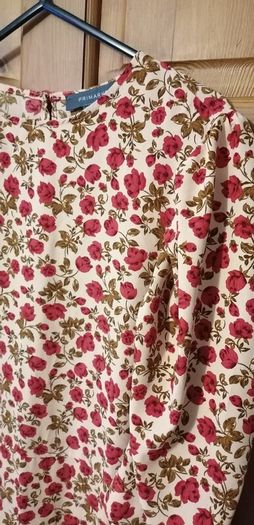 dress size 14 pretty flower pattern