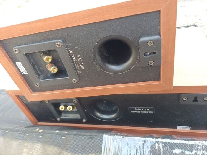2 Jamo Speakers