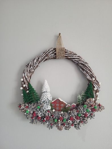 Christmas wreaths!