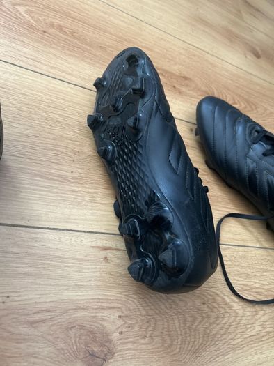 Size 9 Adidas football boots