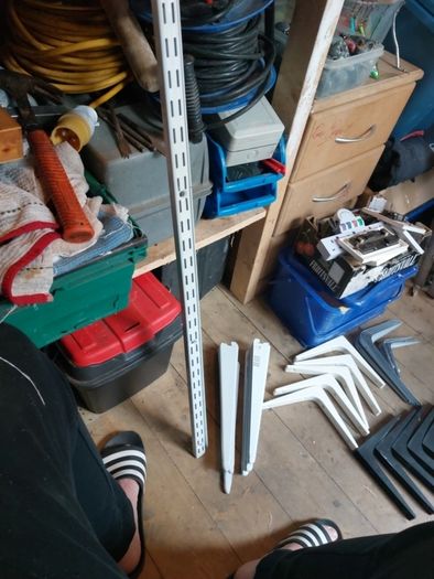 shelf brackets
