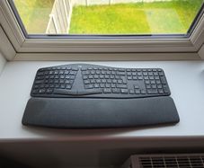 Good as new Logitech Ergo K860