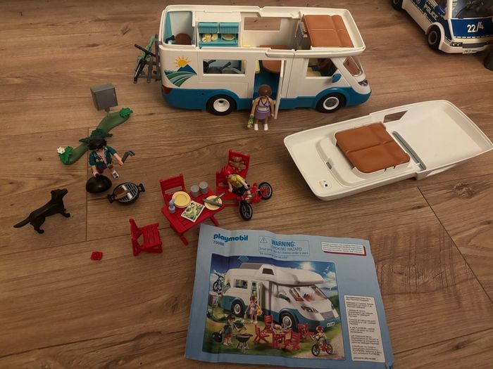 Playmobil Camper Van - almost complete