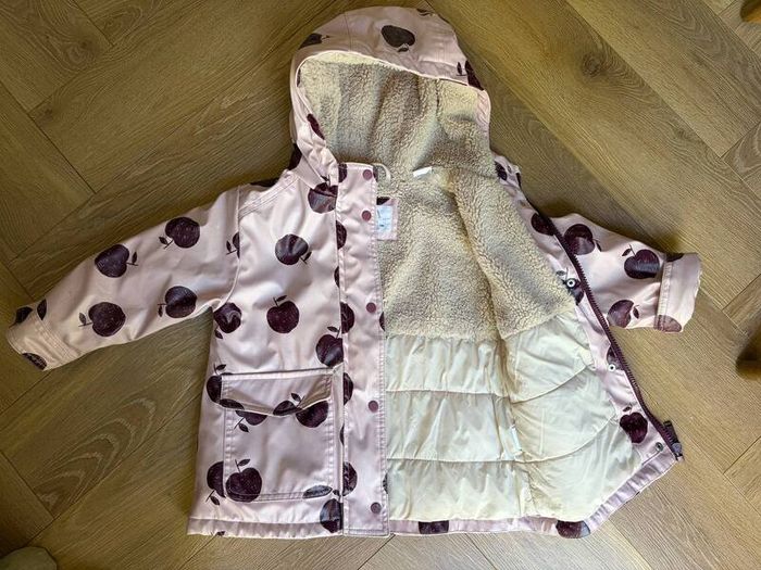 Two jackets 92-98cm