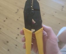 Lug Crimper