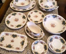 Royal Albert 'Berkeley'