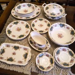 Royal Albert 'Berkeley'