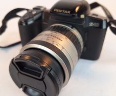 Pentax Z-10 28-80mm Lens 35mm Film Camera