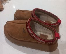 ugg tazz