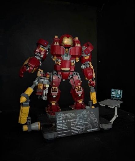 Lego Hulkbuster - 76105