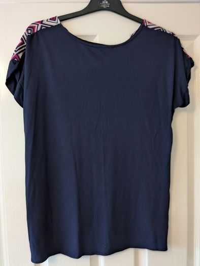 Mystify Top size XL