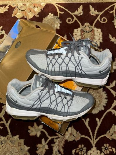 Nike Air Max 95 Ultra SE Grey A09082-009