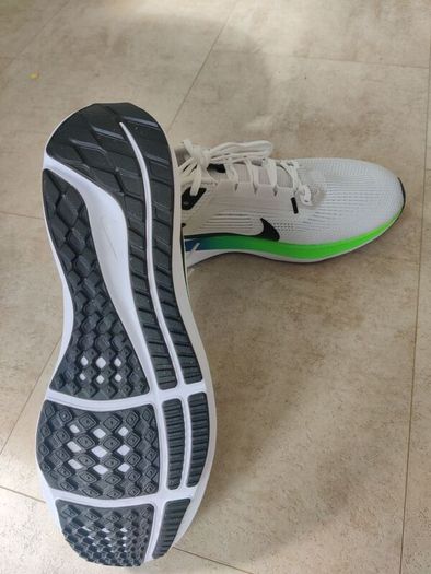 Nike Pegasus 40 - UK11.  Brand New