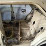 Mercedes W123 200 Image 3