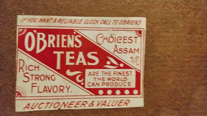 Original Advertising Box