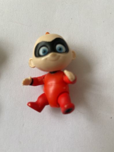 Disney Pixar Incredibles 2 figures