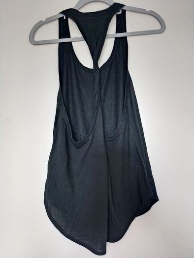 womans Nike sports top