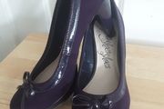 Shoes/Marks and Spencer Classic Court Shoe - Colour: Purple - Size: 5 UK - 38 EU ..  Now Reduced