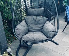 Garden egg chair