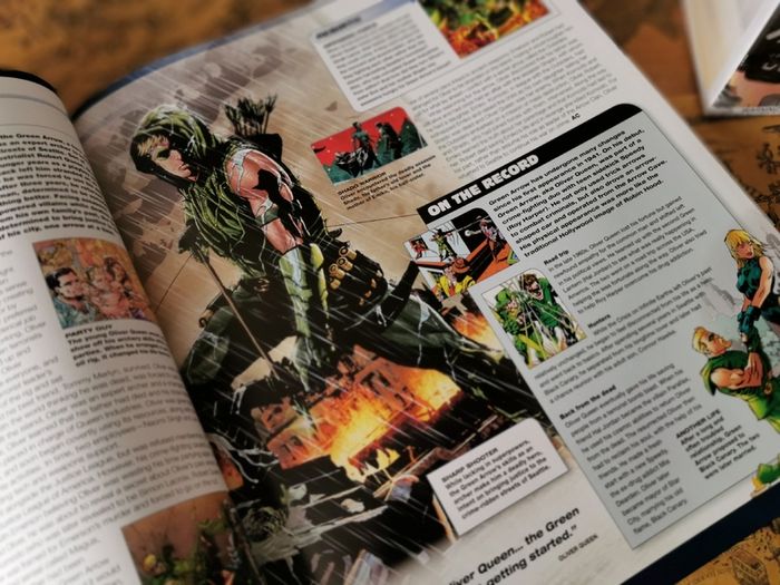 The DC Comics Encyclopedia ! All New Edition! Beautiful Hardcover ! Covers over 1200 Characters ! 2016 ! by DK !