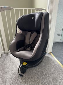 Joie i-spin 360 Car Seat