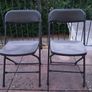2 chairs Image 4
