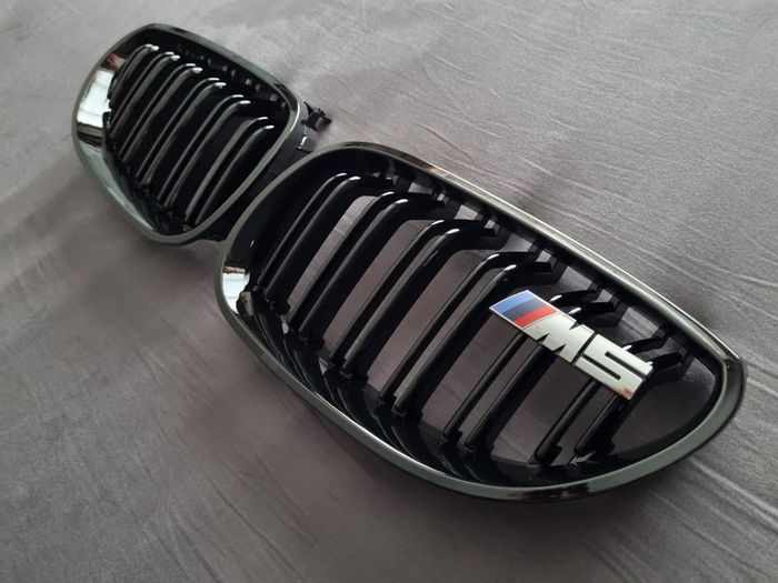 BMW 5 Series E60 E61 Kidney Grilles With M5 Badge Brand New