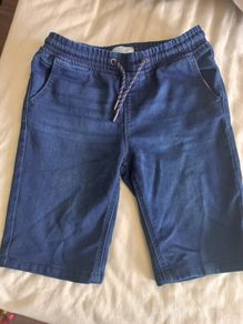 Boys shorts - almost new 8-10 yrs old