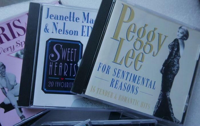 The Very Best Nostalgia Collection - Box Set 8 X Cds Nostalgia 8 Cd Collection