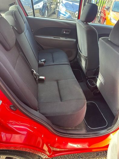 Subaru justy 1.0 petrol manual