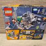 Lego 76044 Clash of the Heroes Image 2