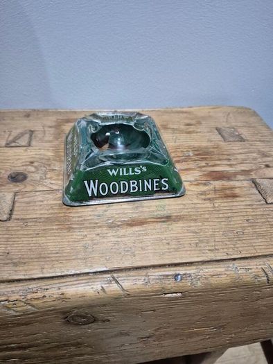 Wills Woodbine glass ashtray