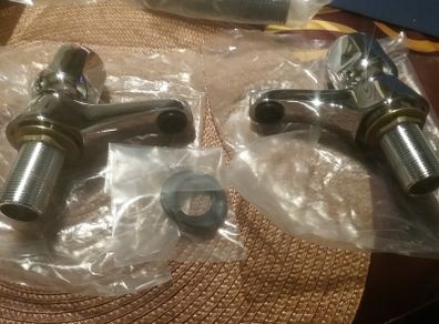 New bath taps complete set