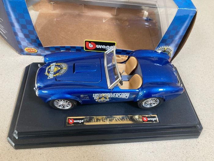 Shelby Cobra 427 40 Years anniversary scale 1/24 Burago
