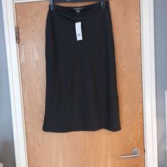 French Connection Black Skirt. S.14 .   B.N.W.T