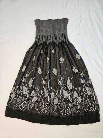 Black Strapless Dress with White Floral Embroidery
