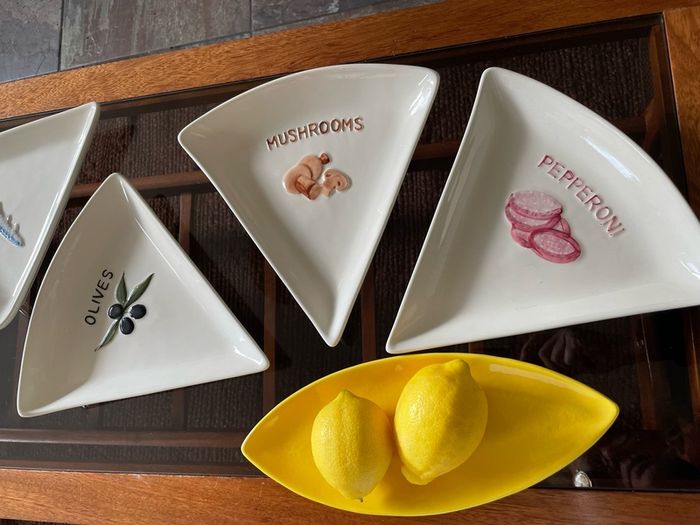 Discontinued Sainsbury Retro Look Pizza Slice Ceramic Plates