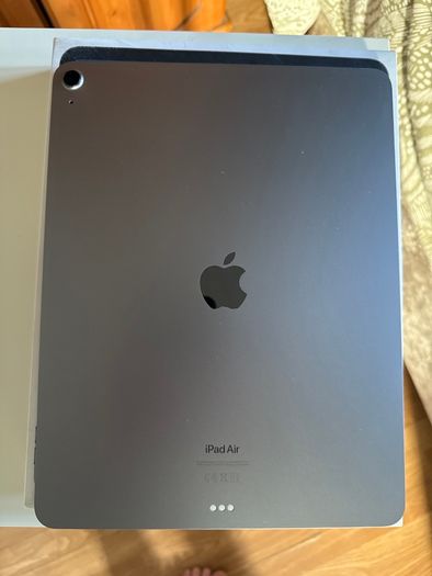Apple iPad Air 13-inch 256GB