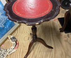 Occasional table