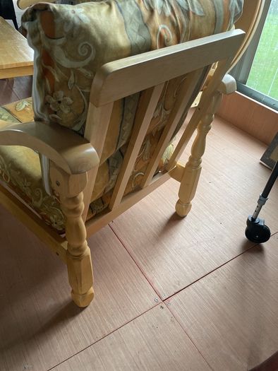 3 piece solid pine suite