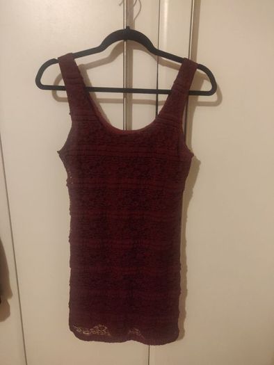 Forever 21 Red Lace Bodycon Dress