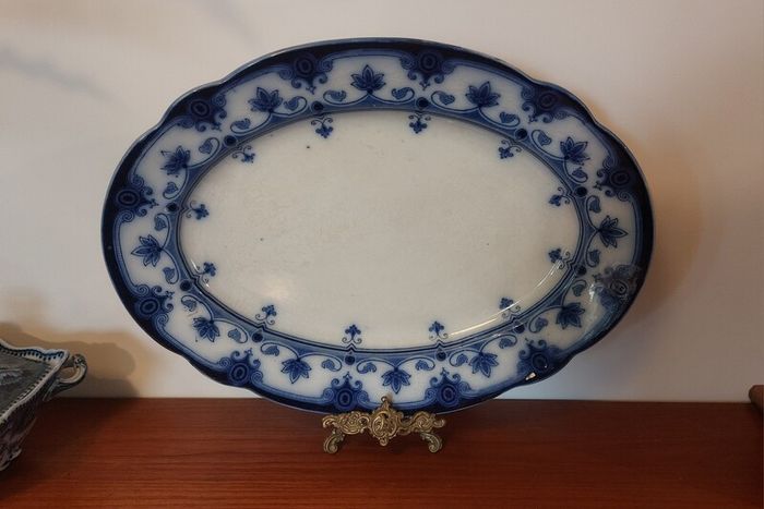 Fabulous Pair of Antique Flow Blue Victorian Graduated Platters, "Dudley" Pattern, by Ford & Sons, Burslem, Stoke-on-Trent, Circa 1893-1908, Perfect for Display